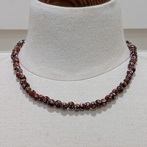 NWOT Beckwoman 16.5" Hand Blown Red White and Brown Mini Glass Bead Necklace
